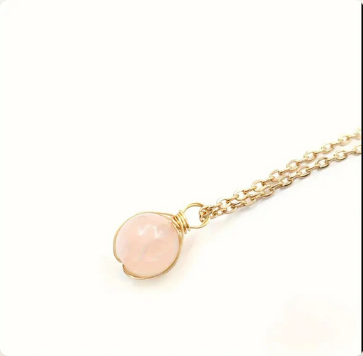 Collier Pendentif Quartz Rose – Amour et Guérison Émotionnelle