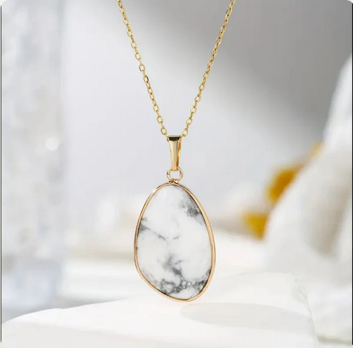 Collier “Pureté de Marbre” en Howlite