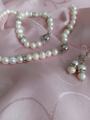 طاقم من الجوهر الحر.. parure en perles de culture joher hor