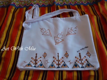 Totes bags peints à la main