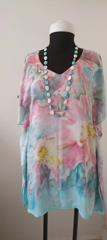 Tuniques tissu peint à la main