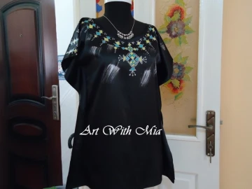 Tunique en soie peinte à la main