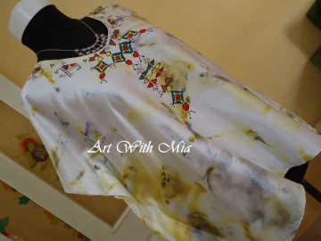 Tunique en soie peinte à la main