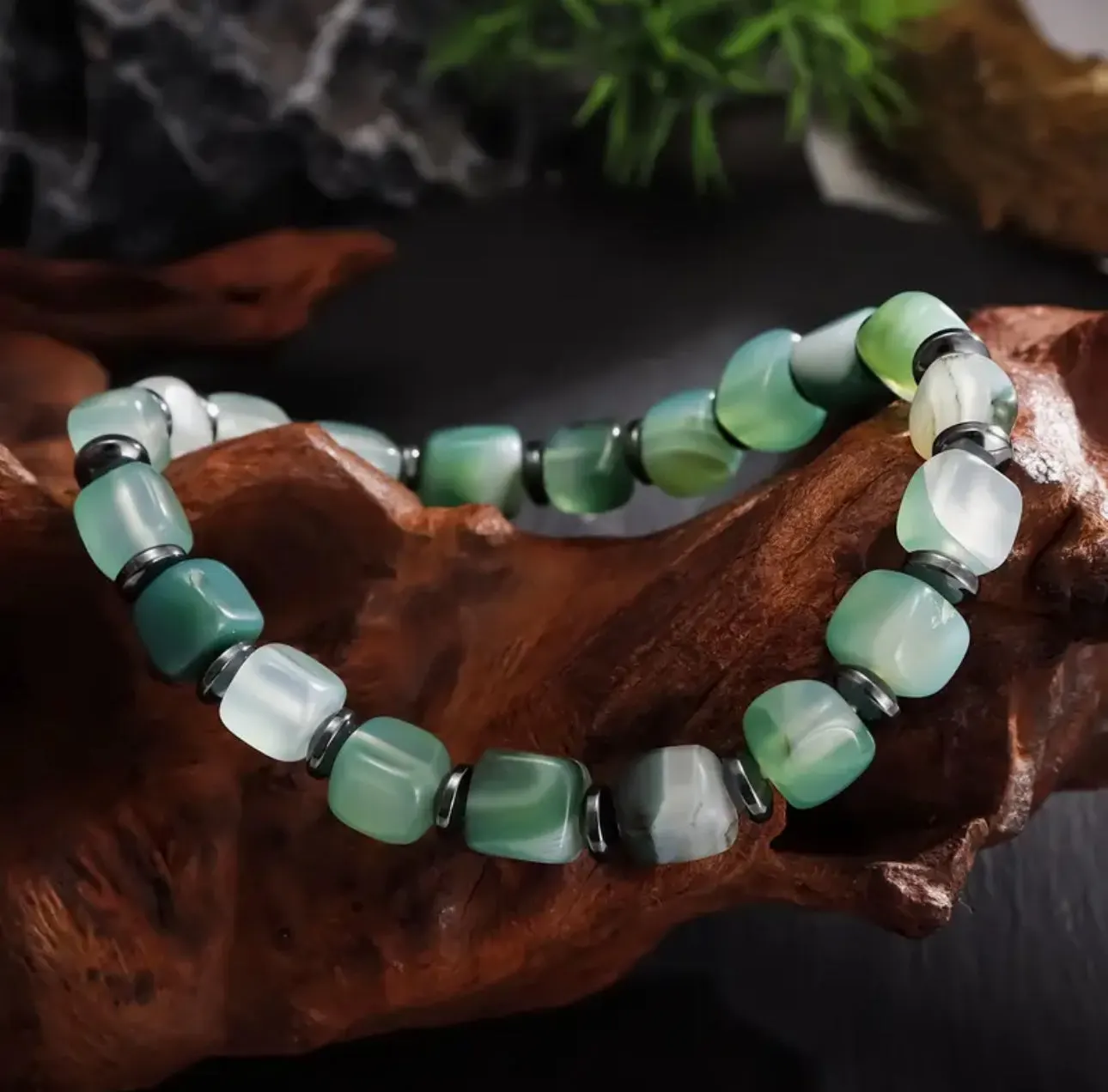 Bracelet "Équilibre Végétal" en Agate Mousse et Hématite
