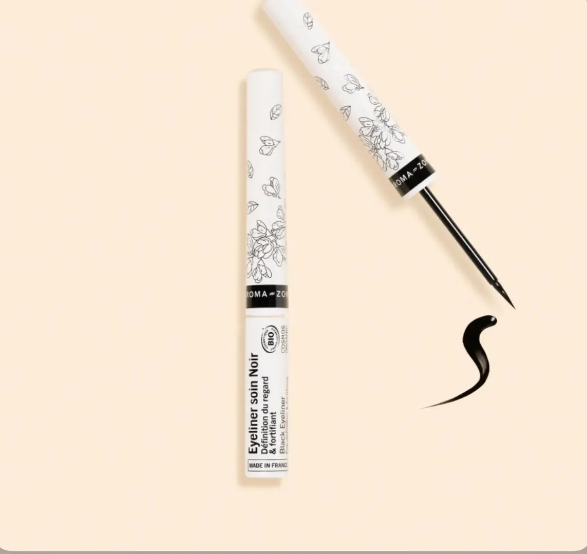 Eye-liner soin noir