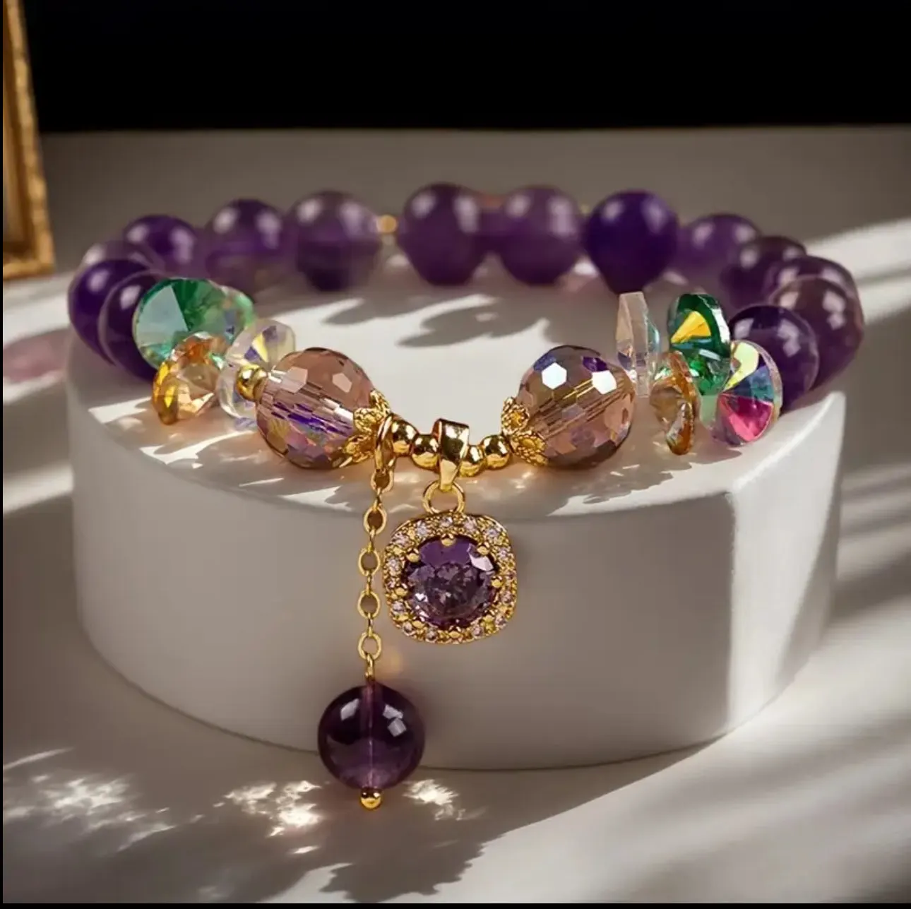 Bracelet en Améthyste et Cristaux – Élégance et Énergie Spirituelle