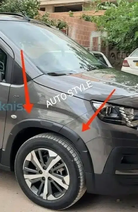 Kit Élargisseur d'Aile Premium pour Fiat Doblo