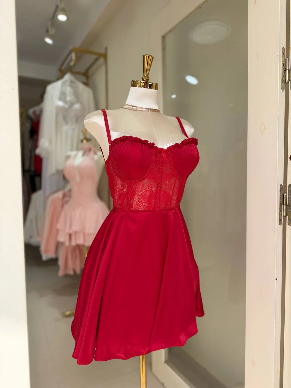Ensemble Dolly 4 Pièces - Lingerie de Luxe en Soie & Dentelle