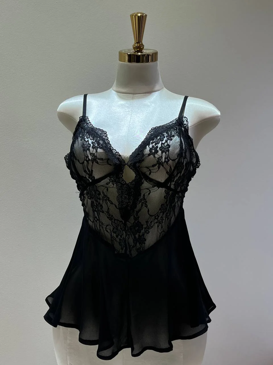 Nuisette Zola en Dentelle et Mousseline - Moroy Lingerie