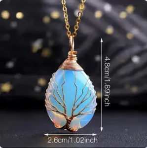 Collier “Arbre de Lumière” en Opale Bleue