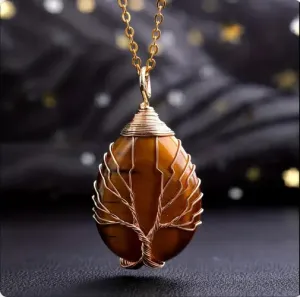 Collier “Arbre de Force” en Œil de Tigre