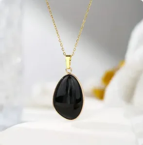 Collier “Ombre Éternelle” en Obsidienne Noire
